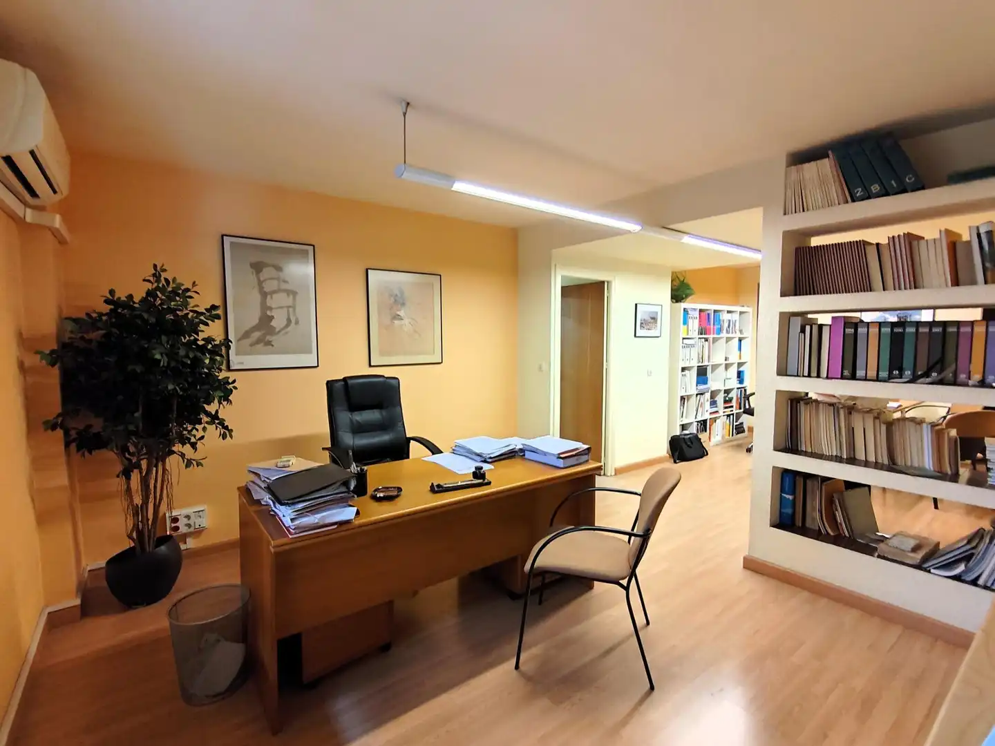 Office for sale in Tarragona  with Heating and Furnished