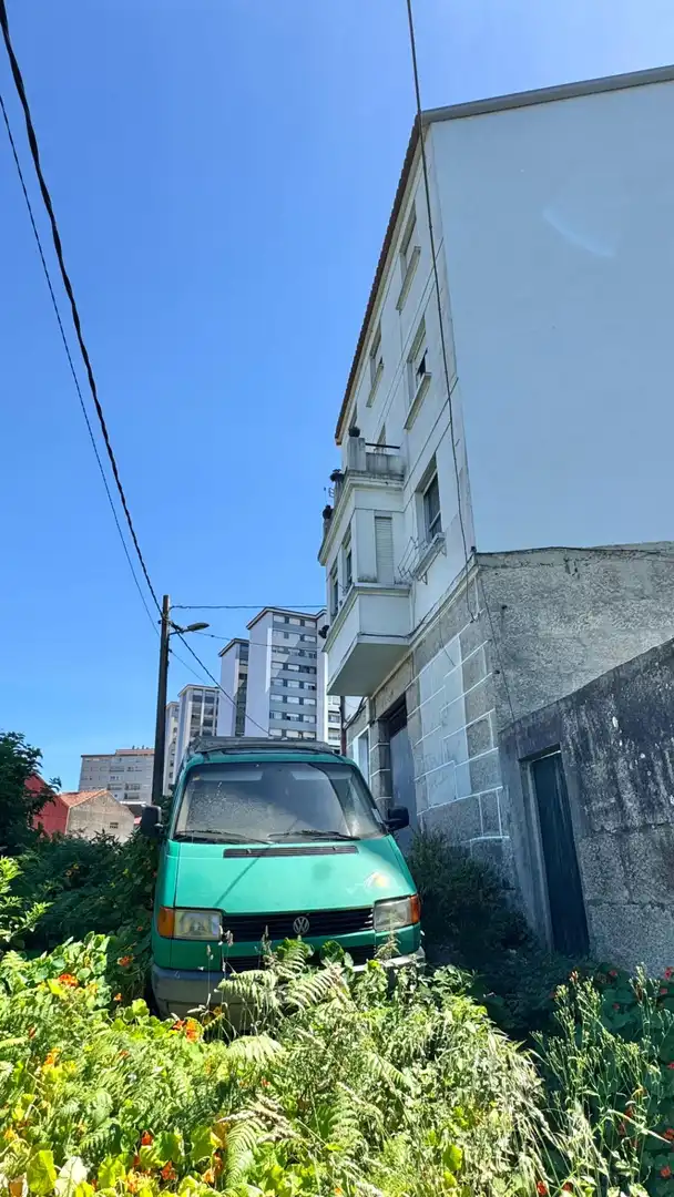 Außenansicht von Gebäude zum Verkauf in Vigo 