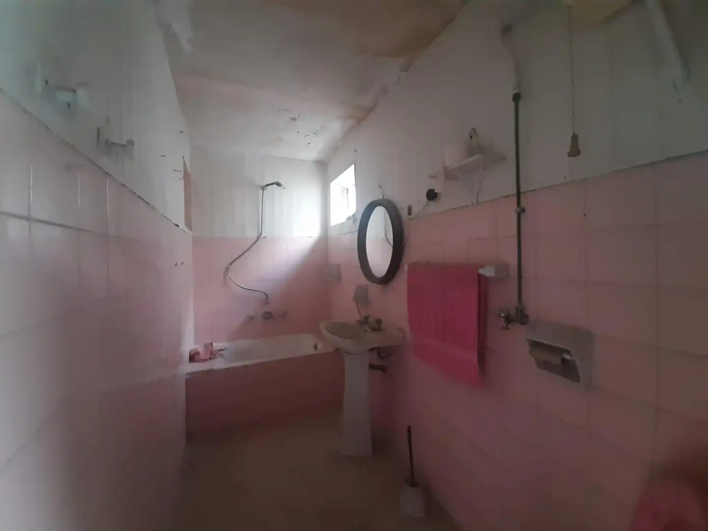 Bany de Casa o xalet en venda en Casar de Cáceres amb Traster
