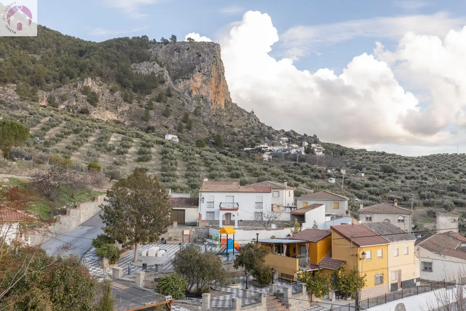Erdgeschoss zum Verkauf in Plaza YESARES ALTO AG OLIVARES, Moclín