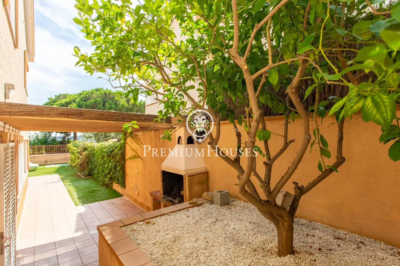 Jardí de Casa o xalet en venda en Vilassar de Dalt amb Calefacció, Jardí privat i Terrassa