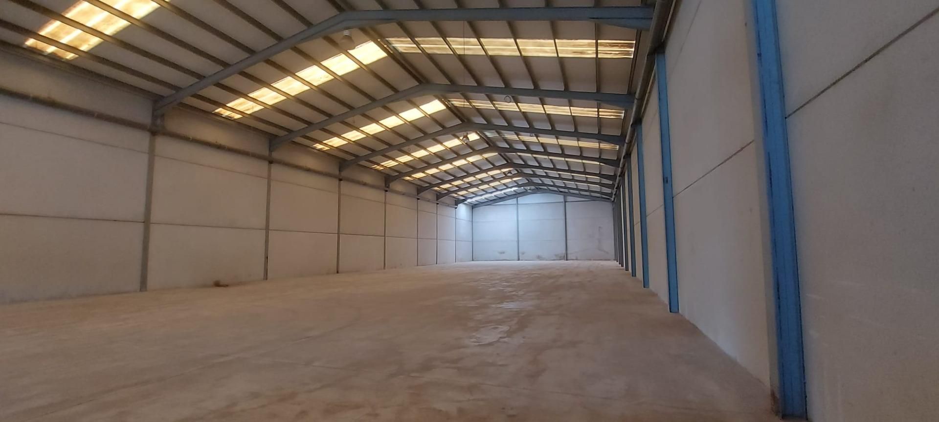 Industrial buildings for sale in Altura