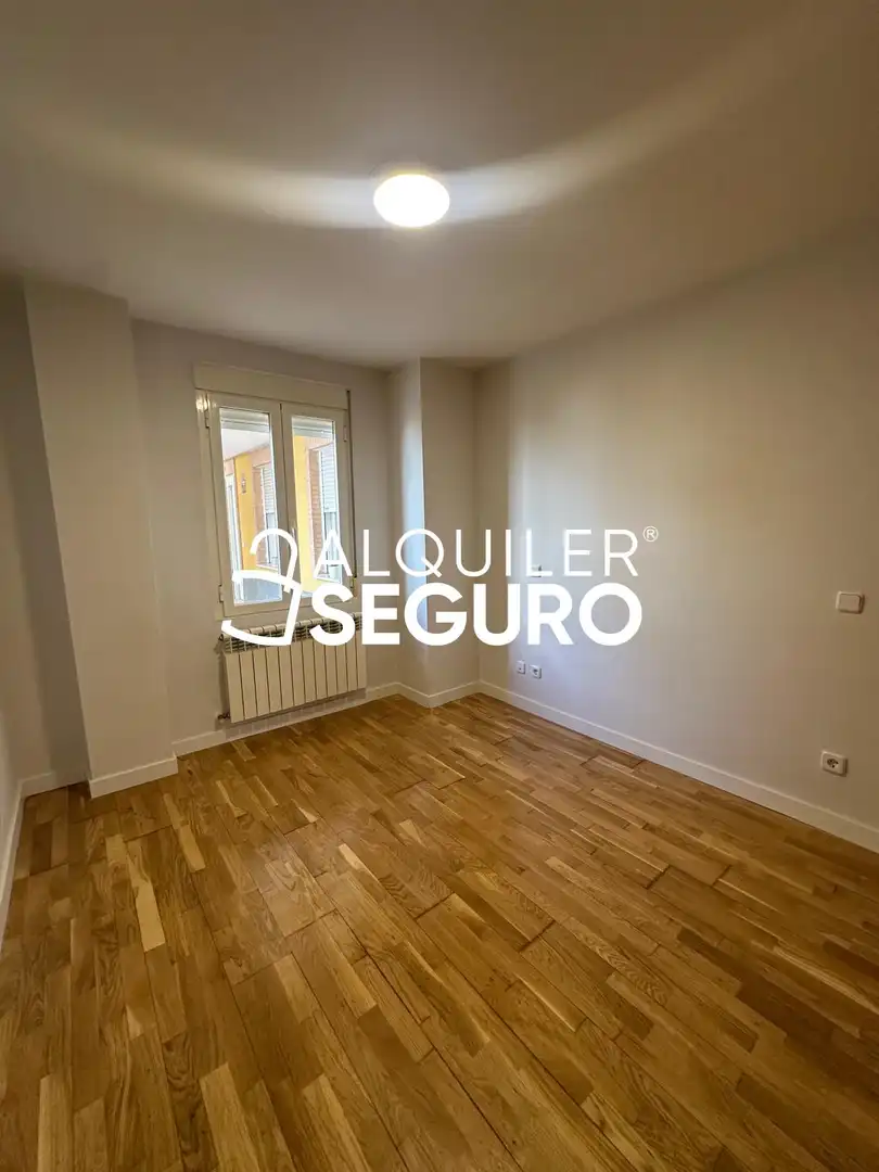 Habitación de Piso de alquiler en Navalcarnero con Calefacción, Trastero y Piscina