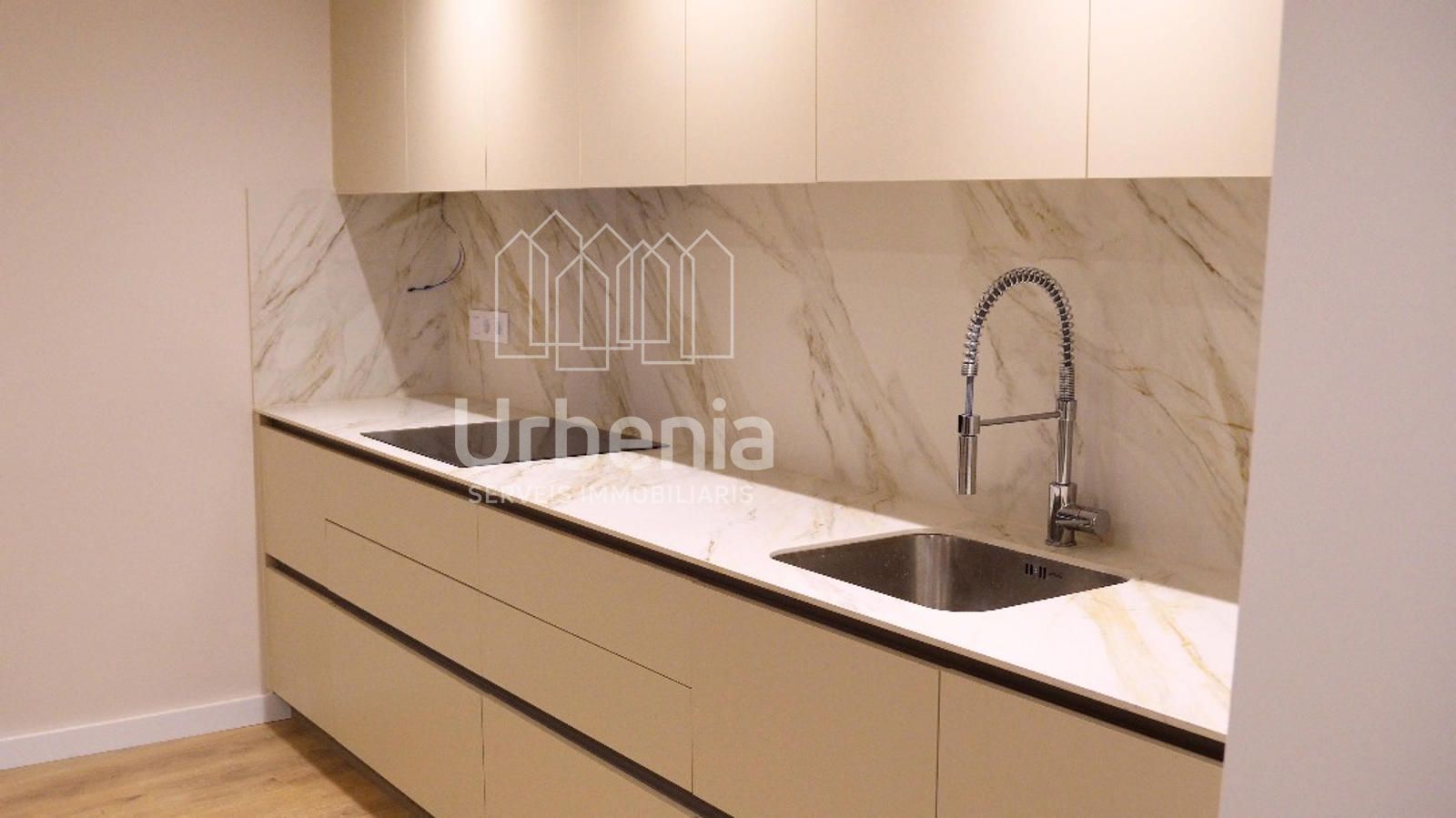 Kitchen of Duplex for sale in  Barcelona Capital  with Terrace and Furnished