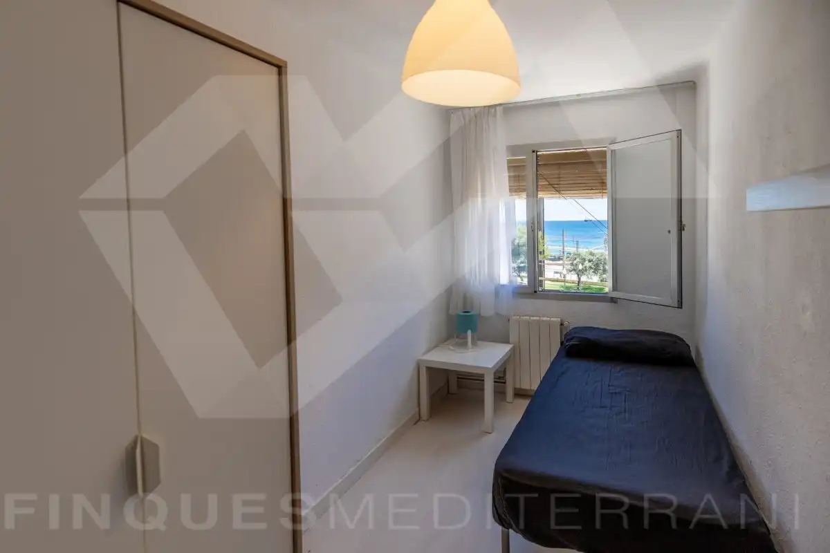 Schlafzimmer von Wohnung zur Miete in Tarragona mit Klimaanlage, Heizung und Parkett