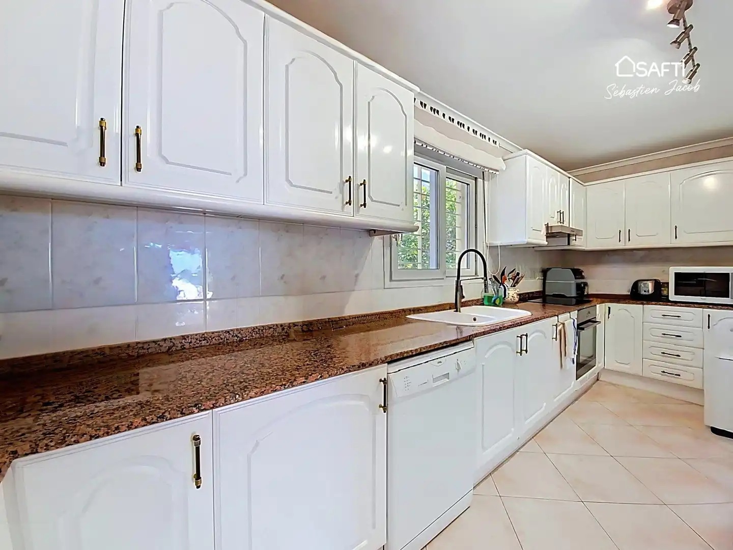 Kitchen of Houses for sale in Dénia  with Air Conditioner, Heating and Terrace