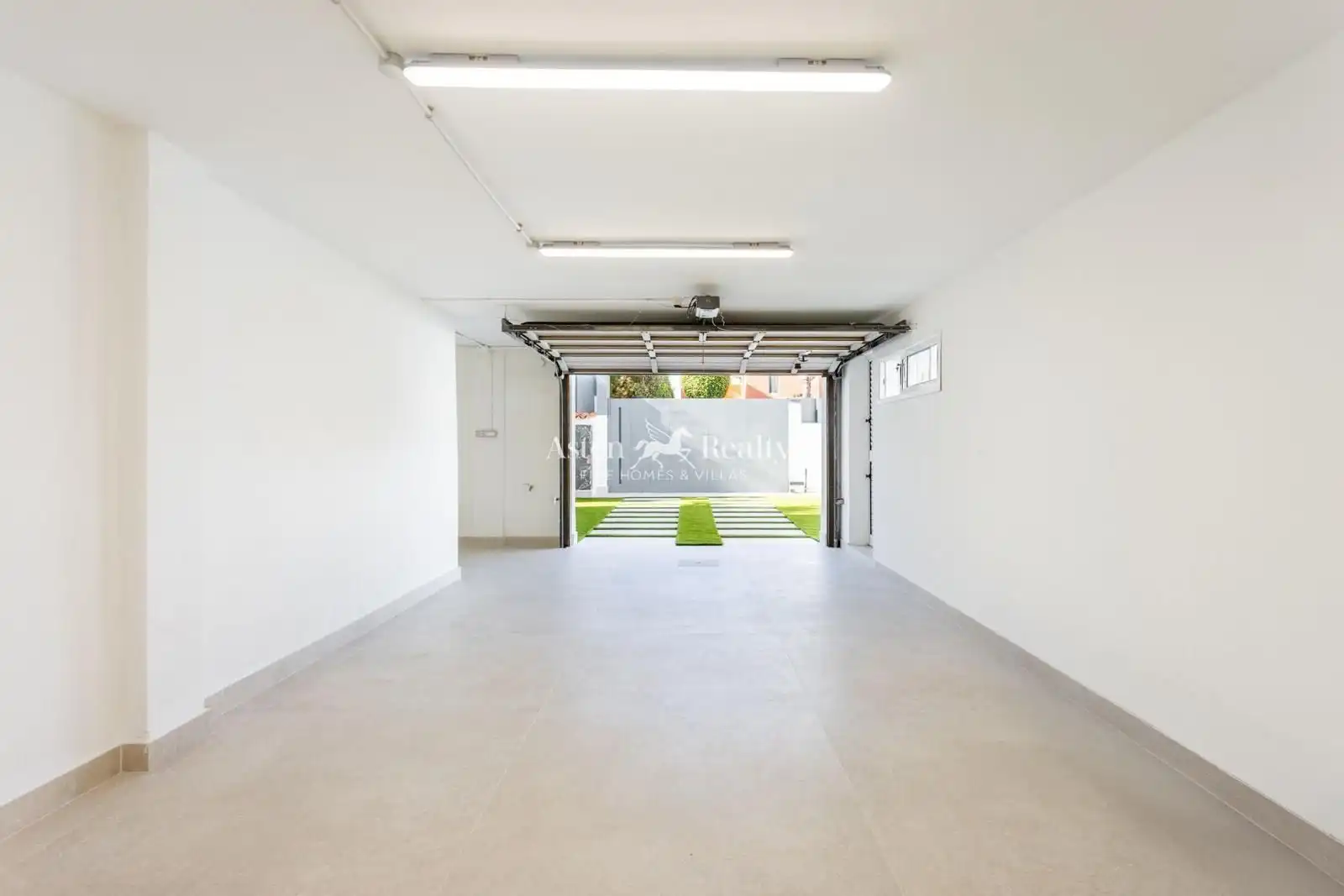 Casa con piscina en venta en Samarin, imagen 42