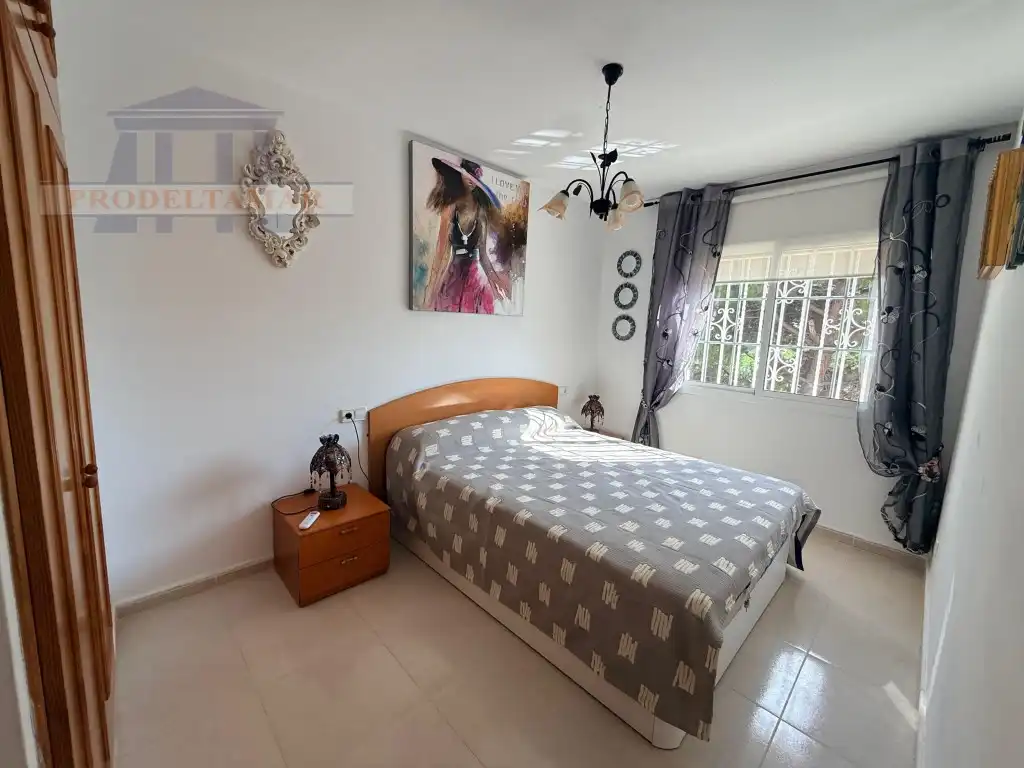 Casa aparellada en venda a Avenida Paris De, imagen 41