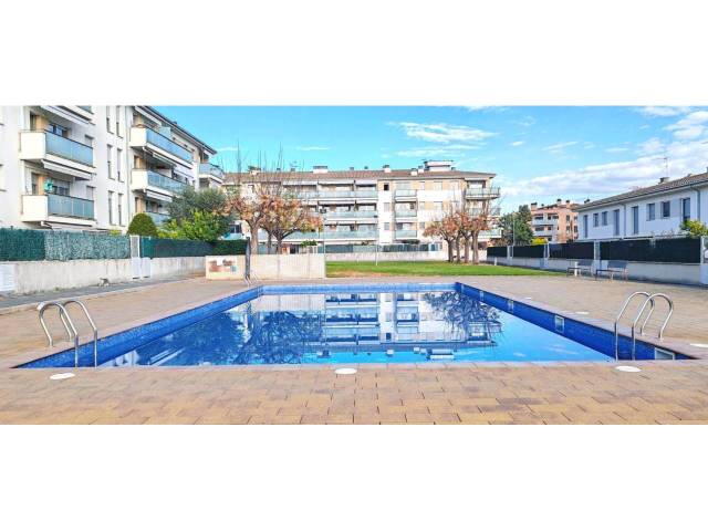 Piso en Venta en Domeny