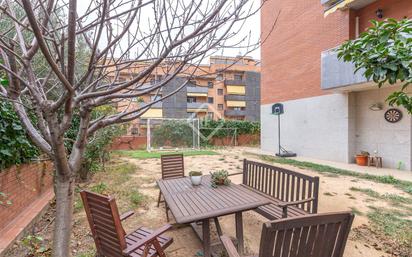 Jardí de Pis en venda en Sant Feliu de Llobregat amb Calefacció, Jardí privat i Parquet