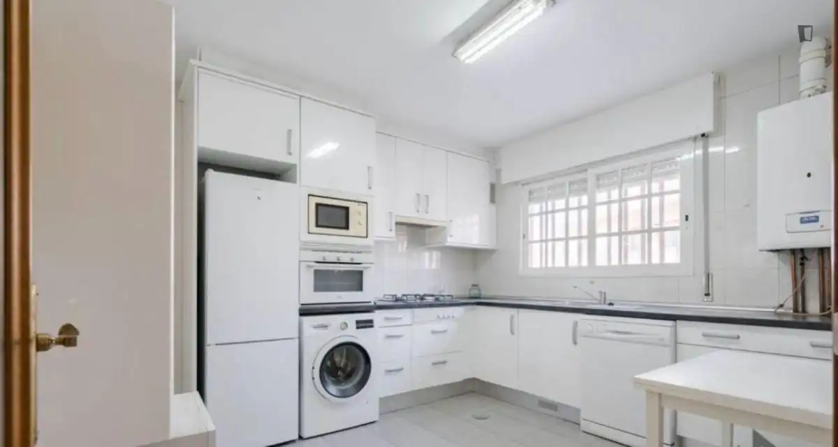 Kitchen of Houses for rent in Sevilla  with Heating, Furnished and Oven