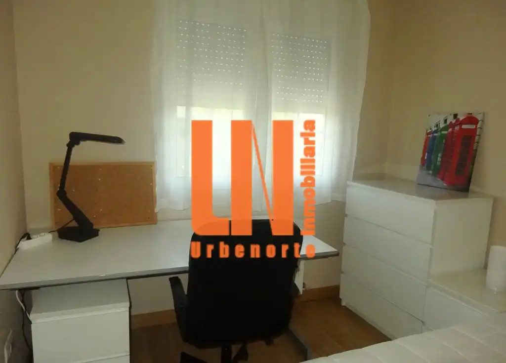 Piso en venta en Villanueva de la Cañada con Calefacción, Parquet y Terraza