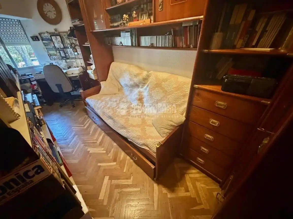 Habitación de Piso en venta en Madrid
