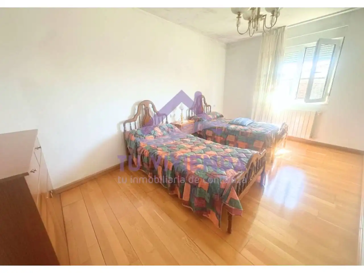 Bedroom of Houses for sale in Villota del Páramo  with Heating