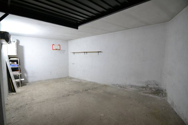 Garaje en Venta en Calle Plaza de Toros, 12 en Los Pinos - El Pilar