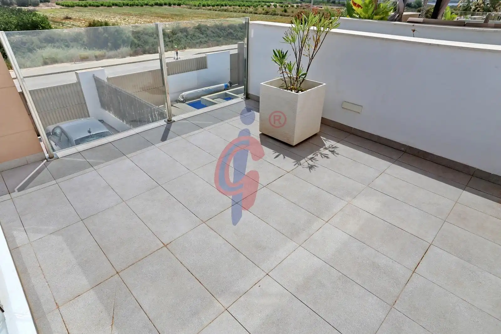 Terrassa de Casa adosada en venda en Guardamar del Segura amb Aire condicionat, Jardí privat i Terrassa
