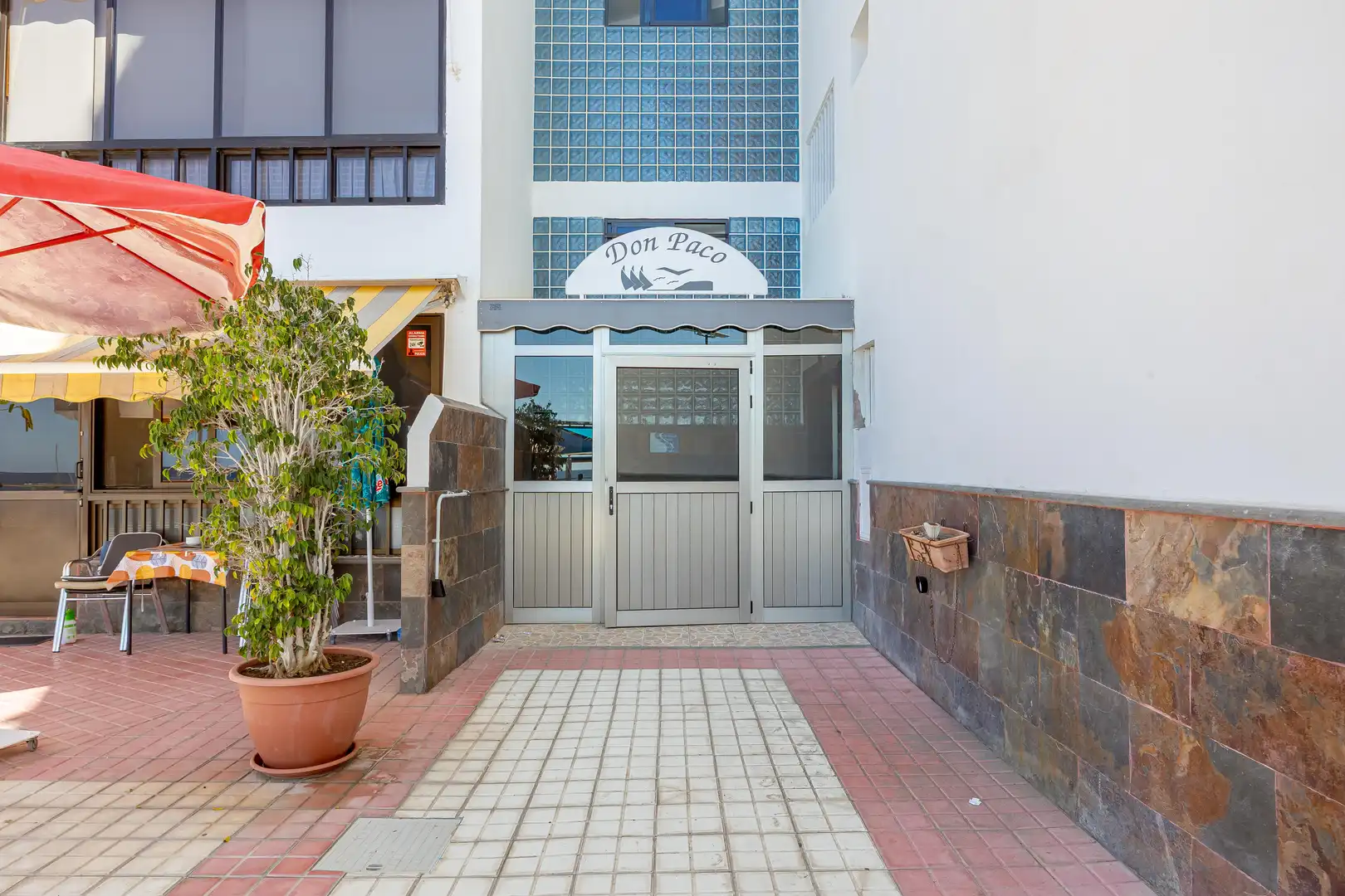 Exterior view of Flat for sale in Mogán  with Furnished