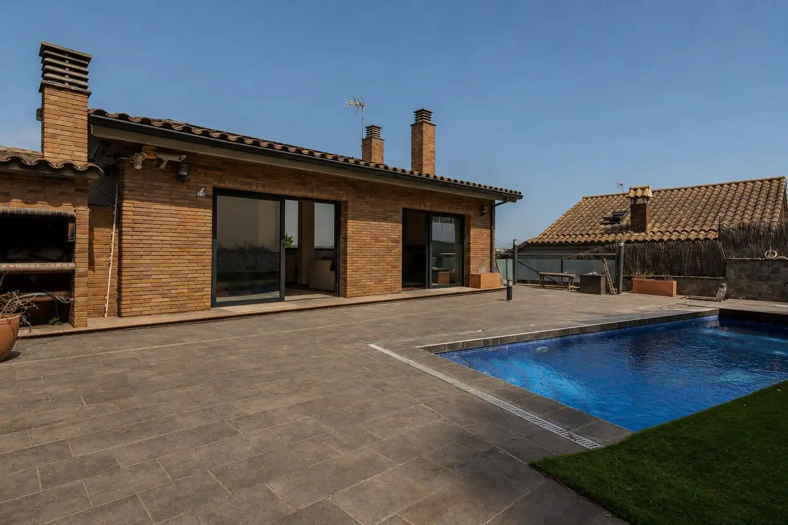 Terraza de Casa o chalet en venta en Cerdanyola del Vallès con Aire acondicionado, Calefacción y Jardín privado