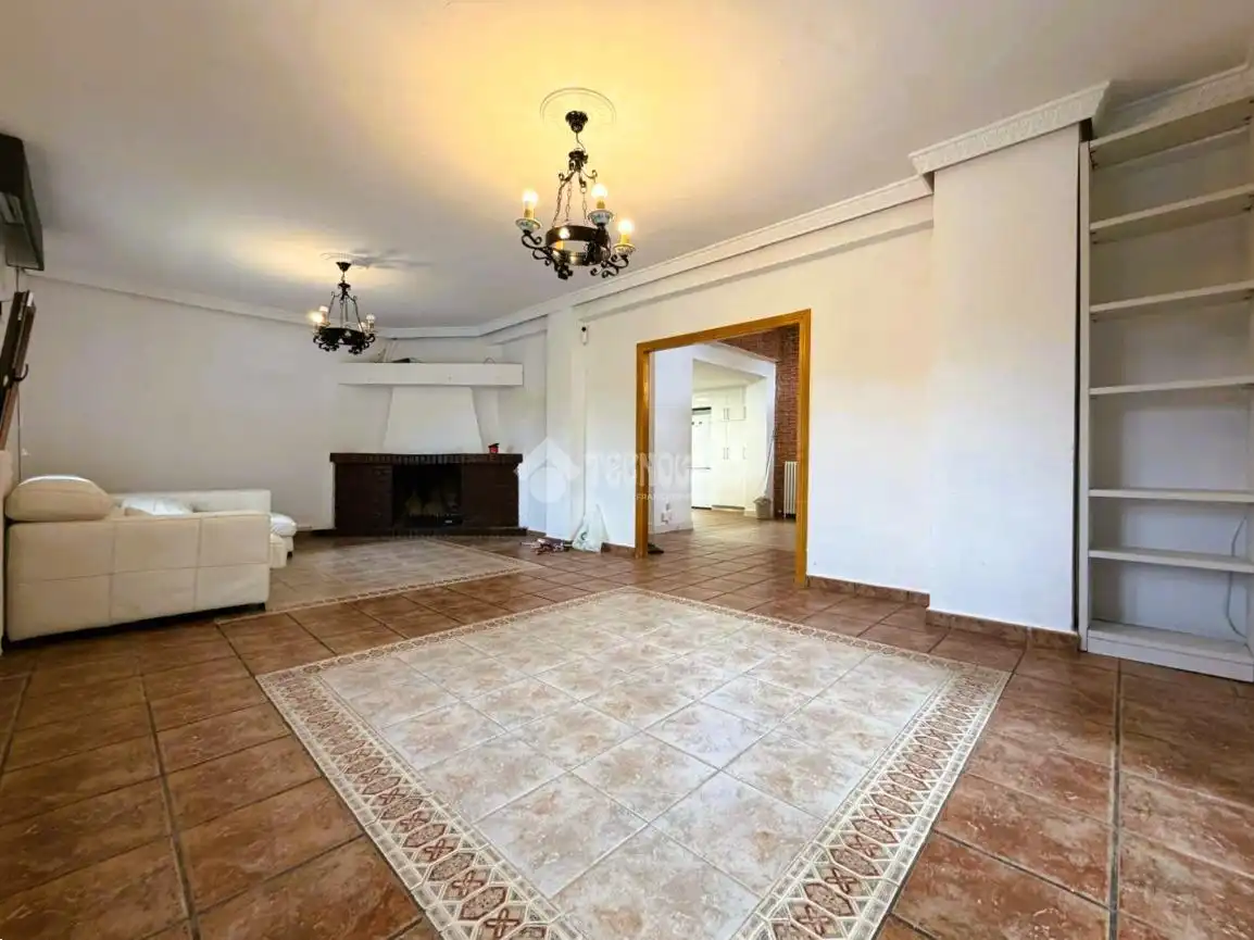 Casa amb piscina en venda a Camarma de Esteruelas, imagen 11