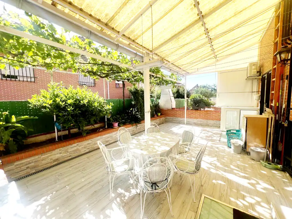 Terrassa de Casa o xalet en venda en Getafe amb Aire condicionat, Calefacció i Terrassa
