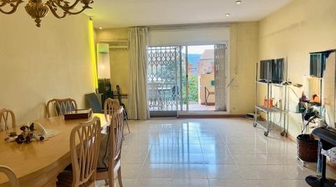 Foto 3 de Casa adosada en venda a Parets del Vallès, Barcelona