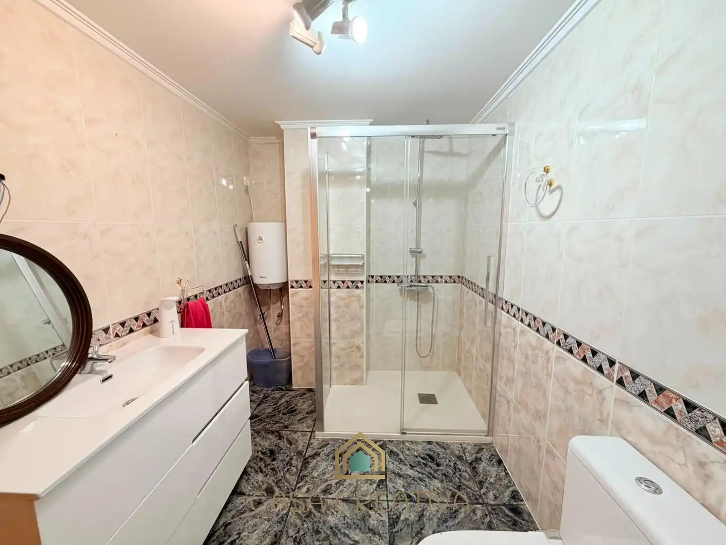 Baño de Casa adosada en venta en Xàtiva con Aire acondicionado, Calefacción y Terraza