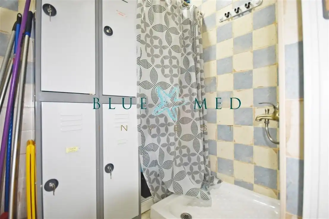 Baño de Local en venta en Mazarrón con Aire acondicionado y Amueblado