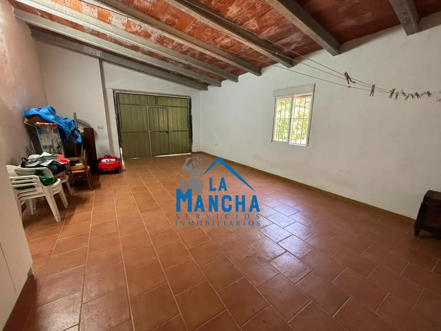 Casa o chalet en venta en Hoya-Gonzalo con Calefacción, Jardín privado y Amueblado