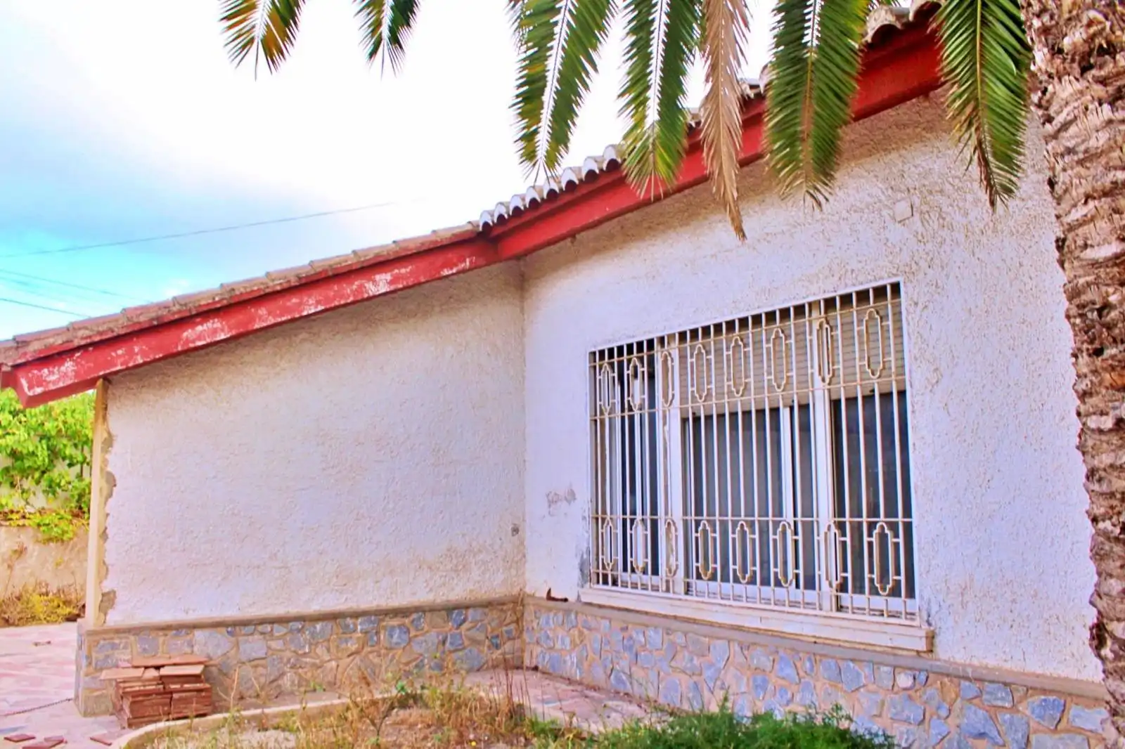 Vista exterior de Casa o xalet en venda en Elche / Elx amb Terrassa
