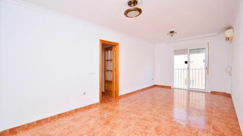 Foto 2 de Pis en venda a Pabellón - Estación - El Corte Inglés, Almería