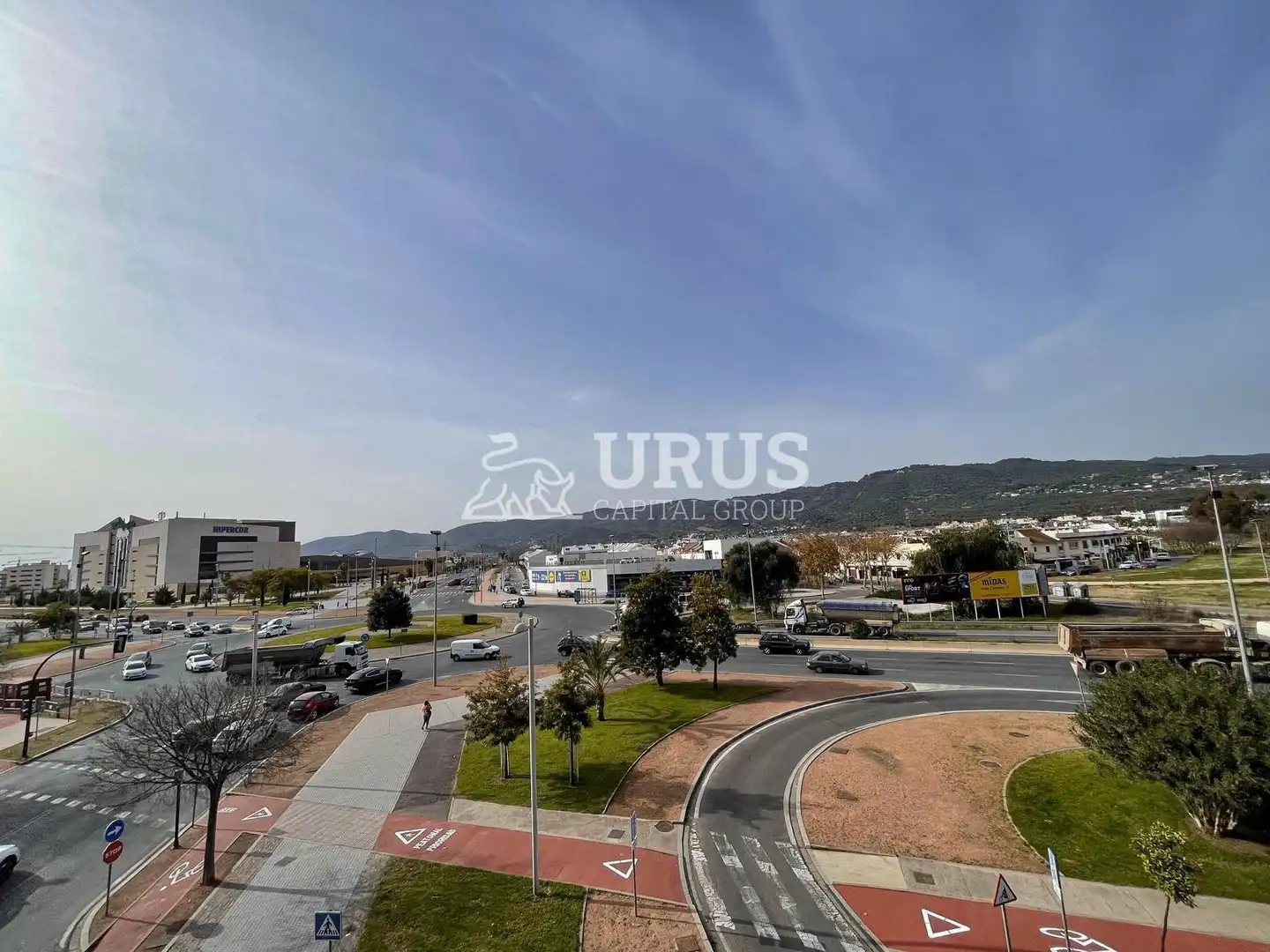 Vista exterior de Pis en venda en Córdoba amb Aire condicionat, Traster i Piscina comunitària