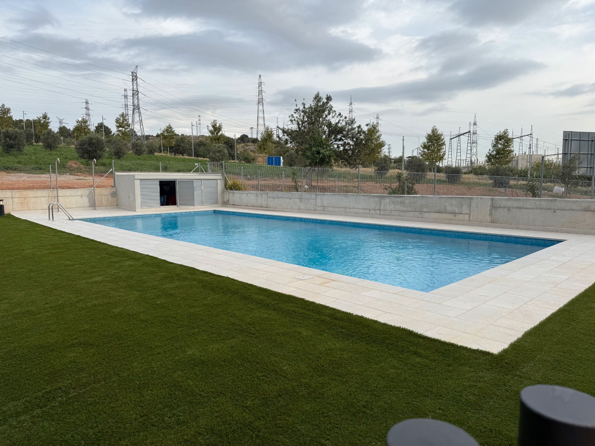 Piscina de Piso de alquiler en Viladecans con Aire acondicionado, Calefacción y Parquet
