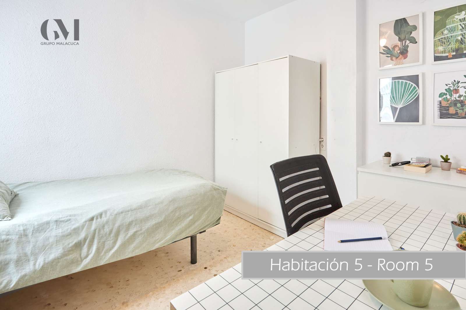 Bedroom of Flat to share in  Cádiz Capital  with Air Conditioner and Terrace