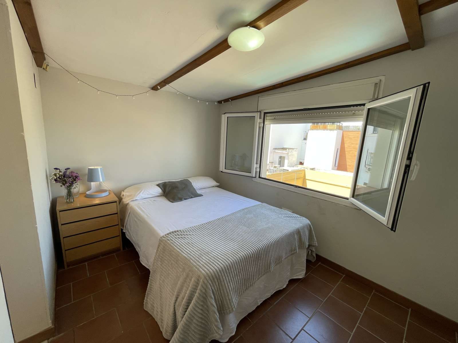 Flat to share in El Porvenir