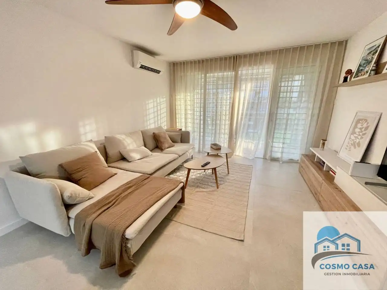 Sala d'estar de Pis de lloguer en Cambrils amb Aire condicionat, Calefacció i Terrassa