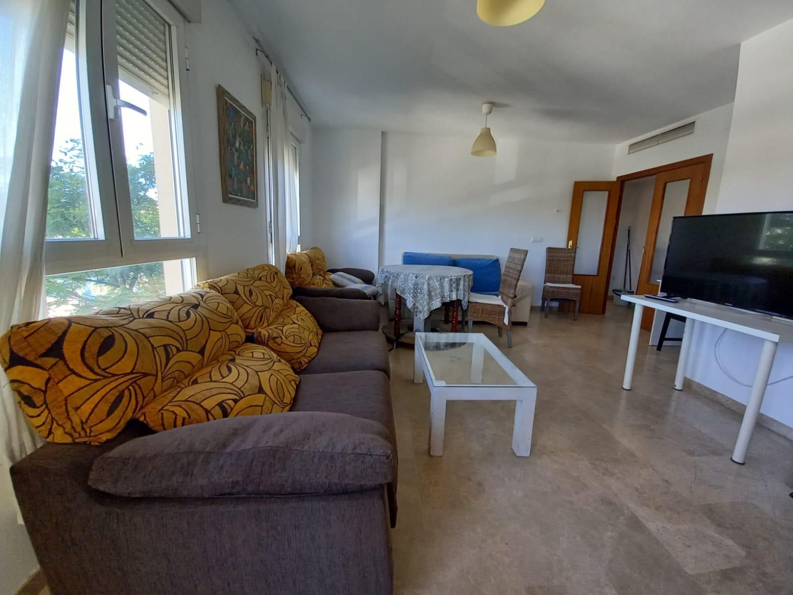 Sala d'estar de Pis en venda en  Córdoba Capital amb Calefacció, Terrassa i Traster