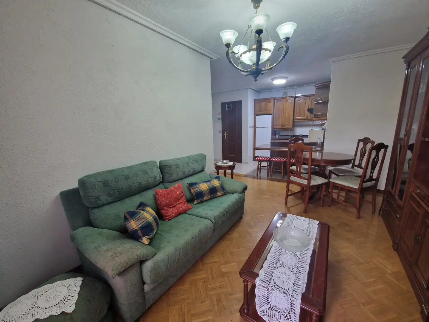 Wohnzimmer von Wohnungen zum Verkauf in Avilés mit Heizung, Parkett und Terrasse