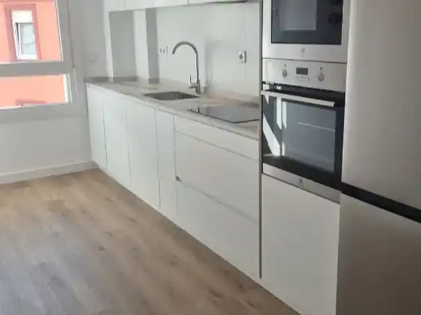 Küche von Wohnung zur Miete in A Coruña Capital 