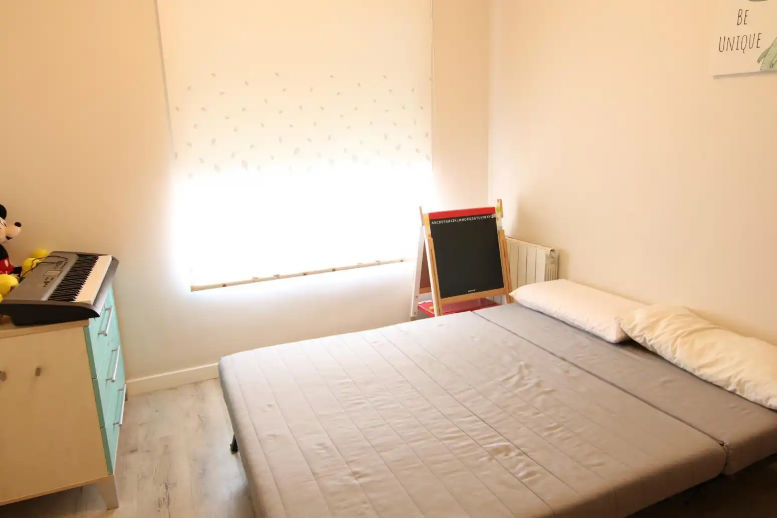 Habitación de Casa adosada en venta en Plaza Xúquer