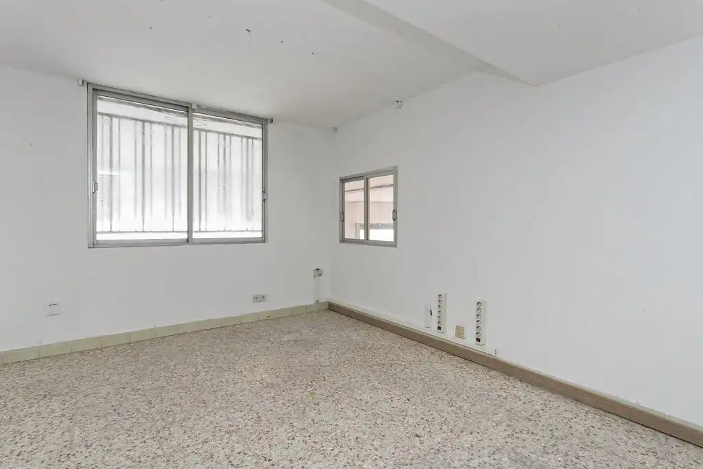 Business premises for sale in C/ Àngel Gimerà, imagen 19