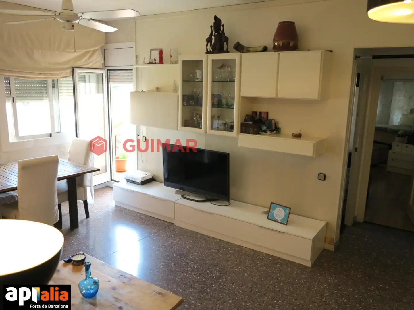 Sala d'estar de Pis en venda en Esplugues de Llobregat amb Terrassa