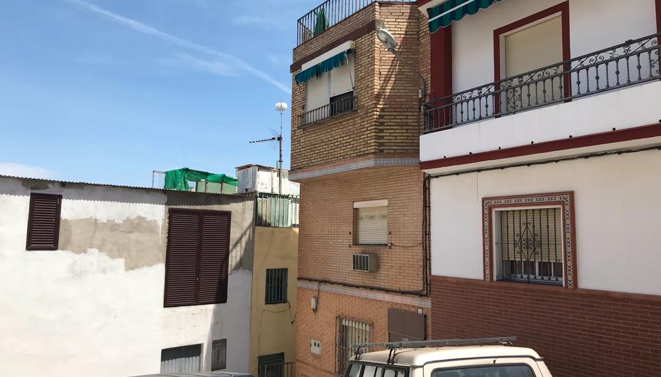 Foto 1 de Casa adosada en venta en Calle Virgen de Fátima, 6, Camas, Sevilla