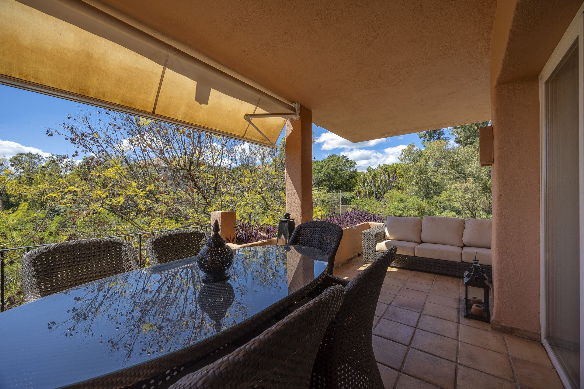 Terrassa de Apartament en venda en Marbella amb Aire condicionat, Terrassa i Piscina