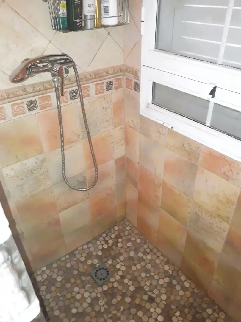 Baño de Casa adosada en venta en Torrevieja con Aire acondicionado, Terraza y Amueblado