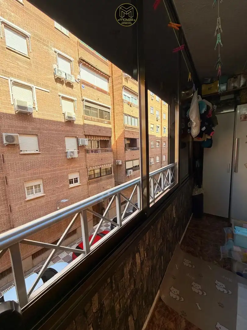 Terrasse von Wohnung zum Verkauf in Jaén mit Klimaanlage, Heizung und Privatgarten