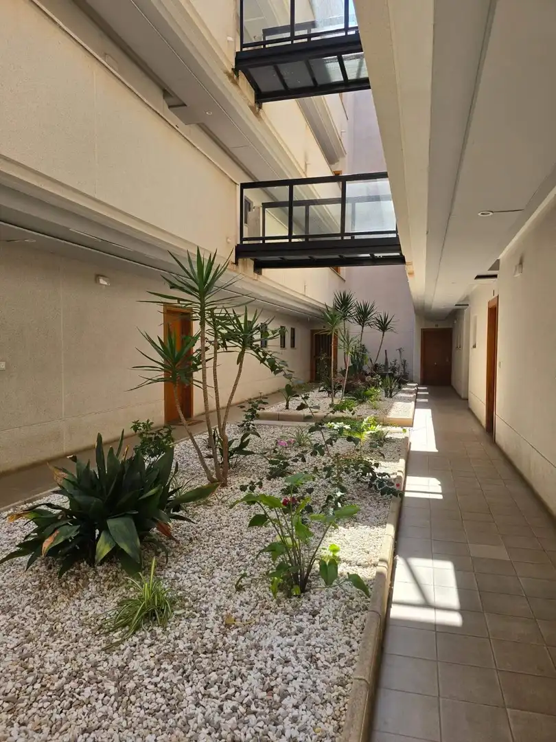 Piso en venta en Santa Pola con Aire acondicionado, Jardín privado y Terraza