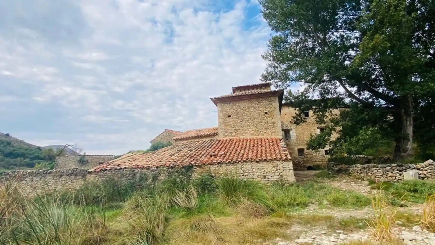 Vista exterior de Finca rústica en venda en Olocau del Rey amb Terrassa i Traster