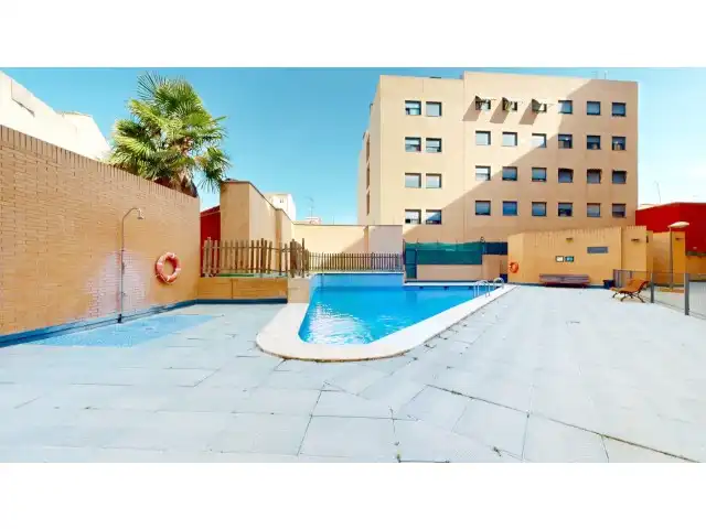 Swimming pool of Flat for sale in Picassent  with Air Conditioner, Terrace and Swimming Pool