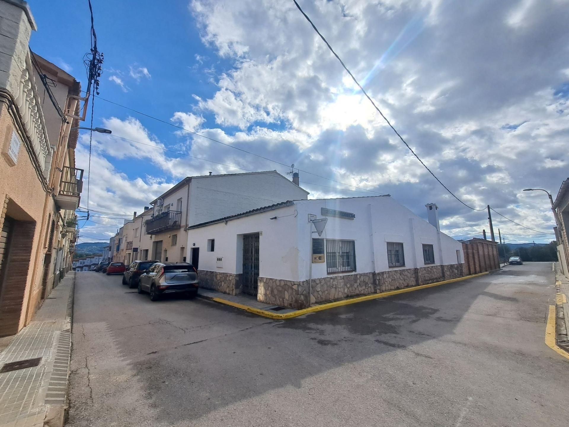 Exterior view of Premises for sale in  Madrid Capital  with Air Conditioner and Terrace