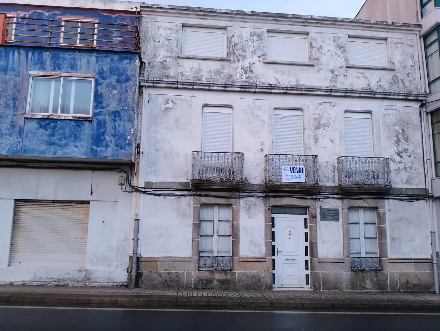 Vista exterior de Casa adosada en venta en Ribeira con Jardín privado, Terraza y Balcón
